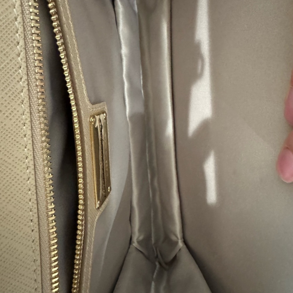 NWOT Salvatore Ferragamo crossbody/evening bag - Picture 11 of 13